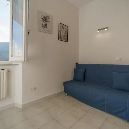 Dom wakacyjny Delle Noci - Goelba